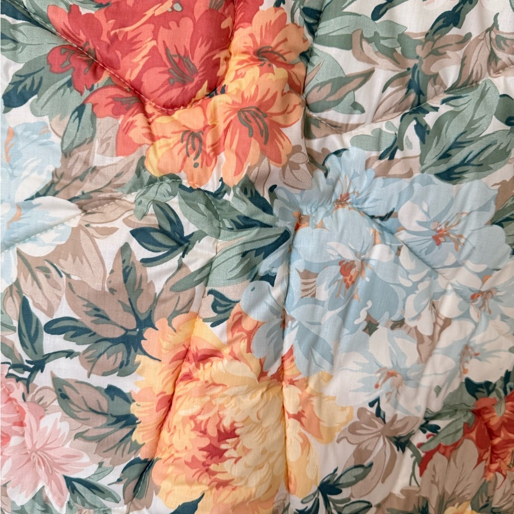 Twin Floral Comforter